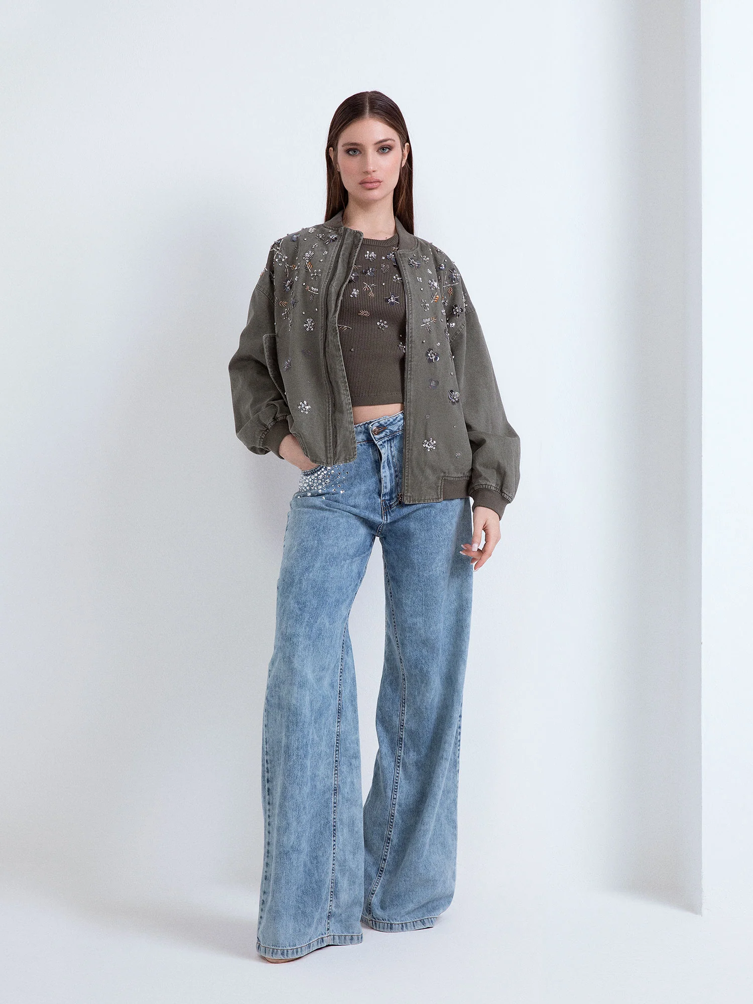 BOMBER IN COTONE RICAMATO A MANO - Image 4