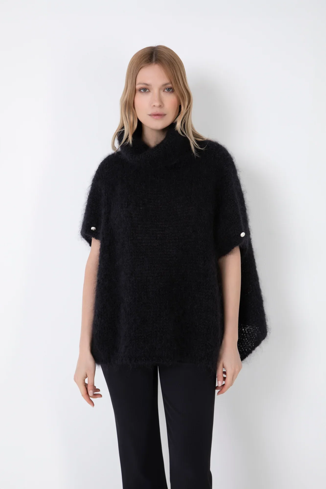 CAPPA MORBIDA E OVERSIZE IN MISTO LANA E MOHAIR - Image 2