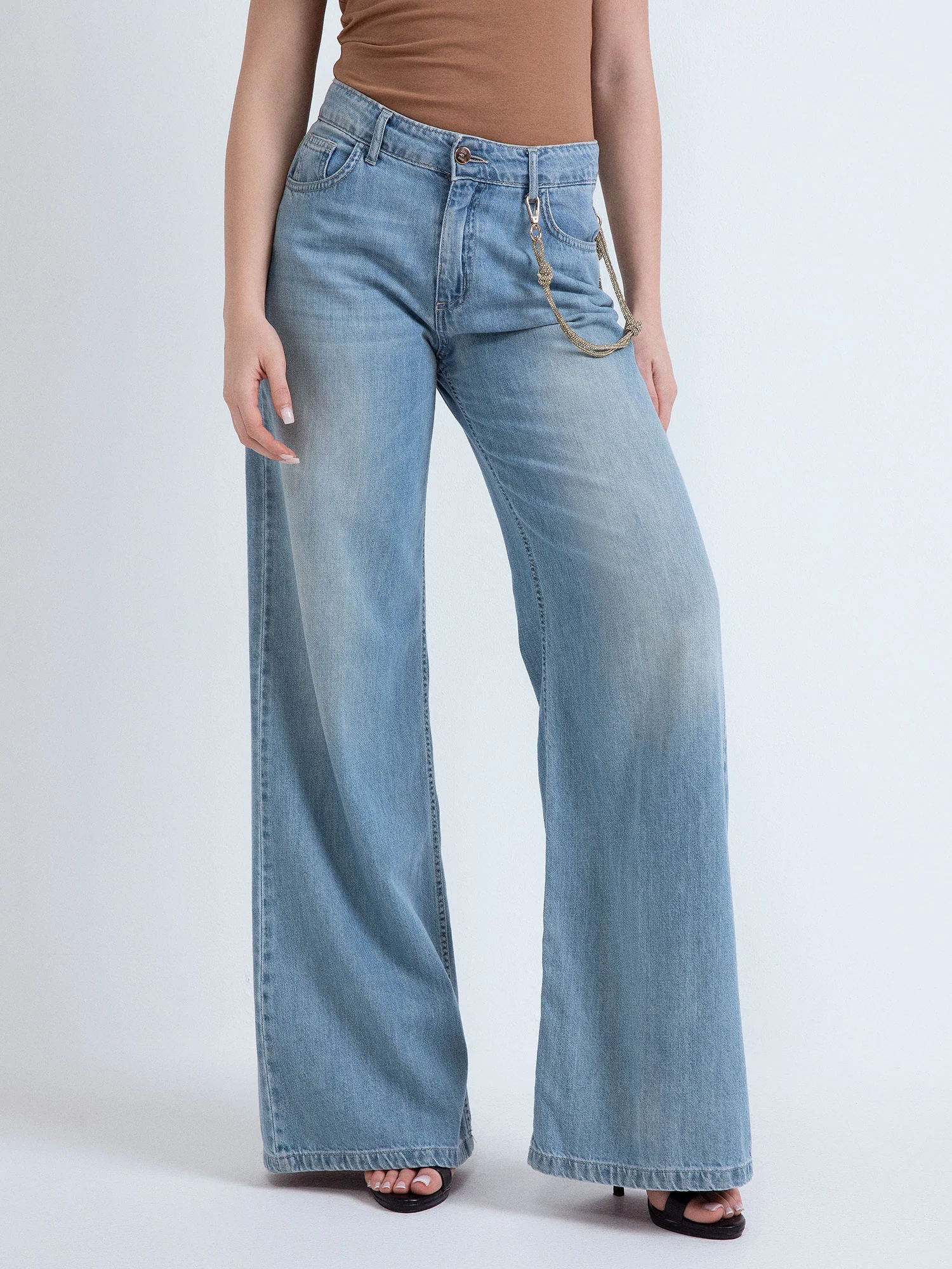 DENIM GAMBA LARGA CON CHARME - Image 2