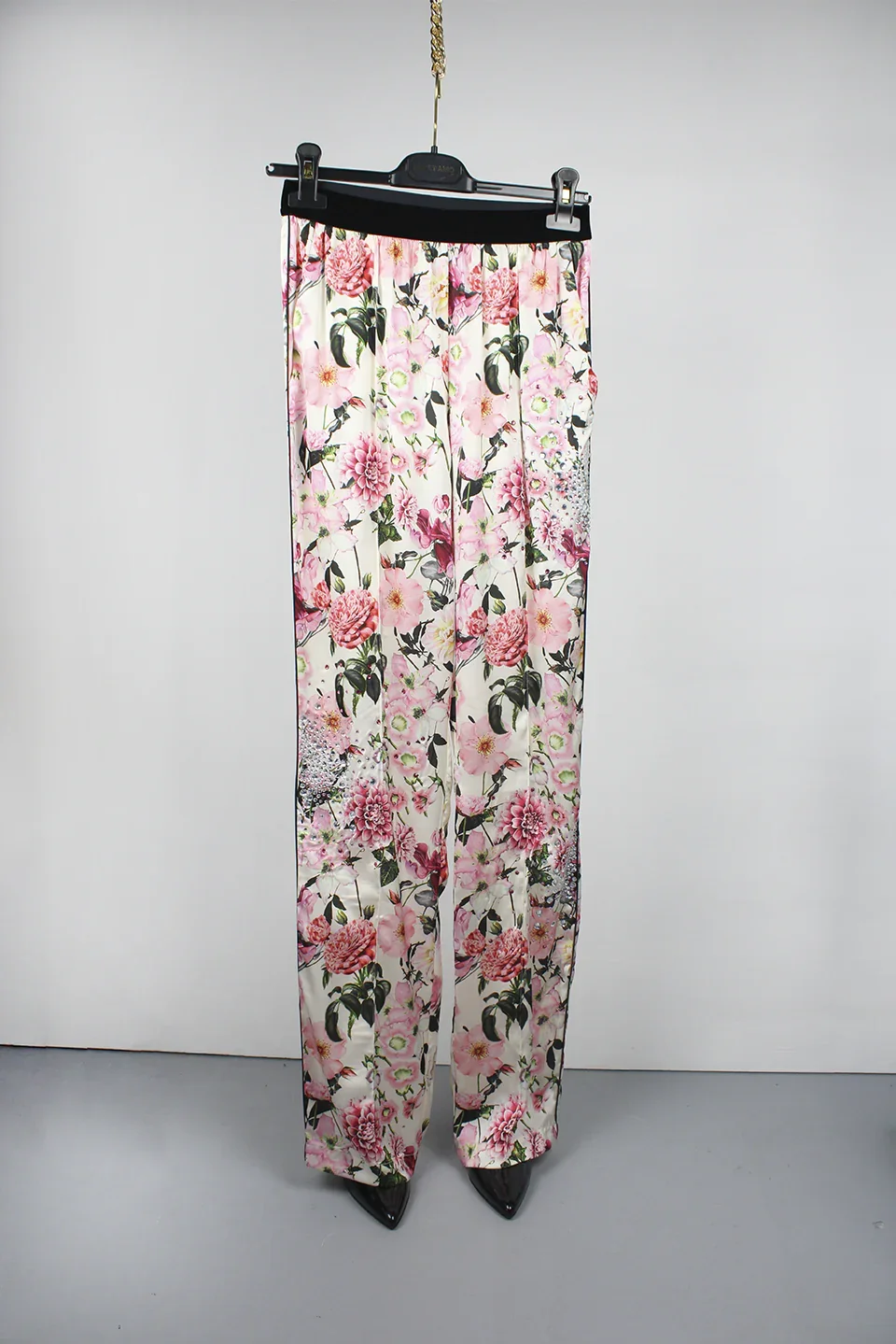 PANTALONE STILE PIGIAMA MORBIDO E STAMPATO IN VISCOSA CON TASCHE - Image 3